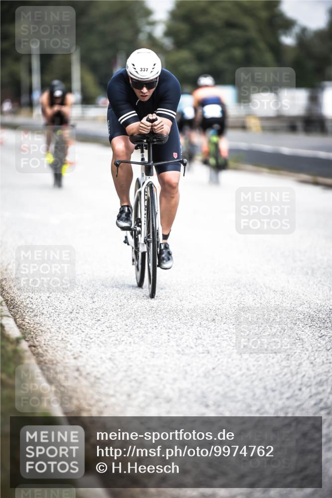 16.08.2026 - KN Förde Triathlon 2026 H.Heesch http://msf.ph/oto/9974762 16.08.2026 11:05:05 Radfahren 328, 337, 358, 373 meine-sportfotos.de