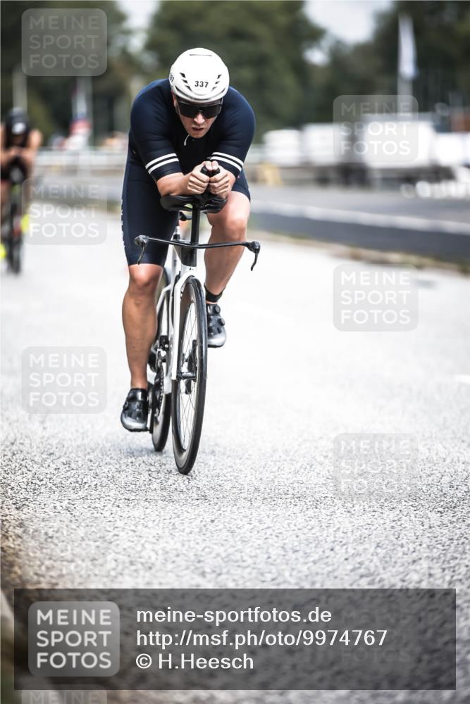 16.08.2026 - KN Förde Triathlon 2026 H.Heesch http://msf.ph/oto/9974767 16.08.2026 11:05:05 Radfahren 328, 337, 358, 373 meine-sportfotos.de