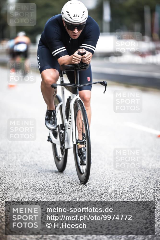 16.08.2026 - KN Förde Triathlon 2026 H.Heesch http://msf.ph/oto/9974772 16.08.2026 11:05:05 Radfahren 328, 337, 358, 373 meine-sportfotos.de