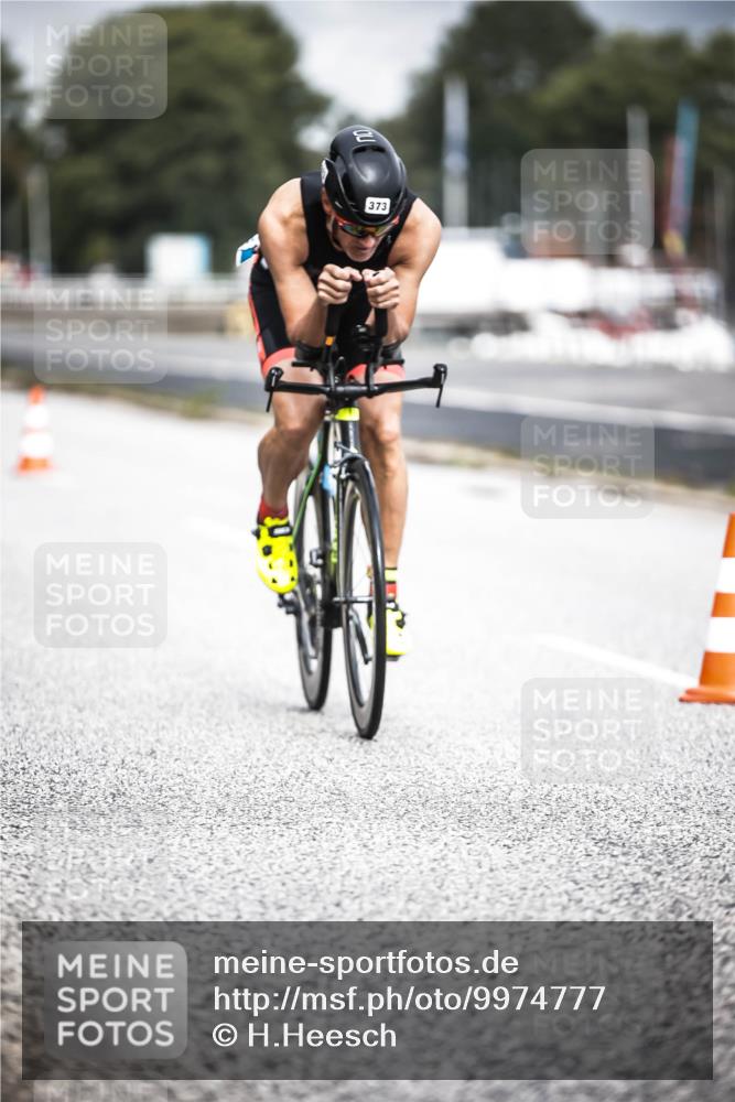 16.08.2026 - KN Förde Triathlon 2026 H.Heesch http://msf.ph/oto/9974777 16.08.2026 11:05:07 Radfahren 328, 337, 358, 373 meine-sportfotos.de