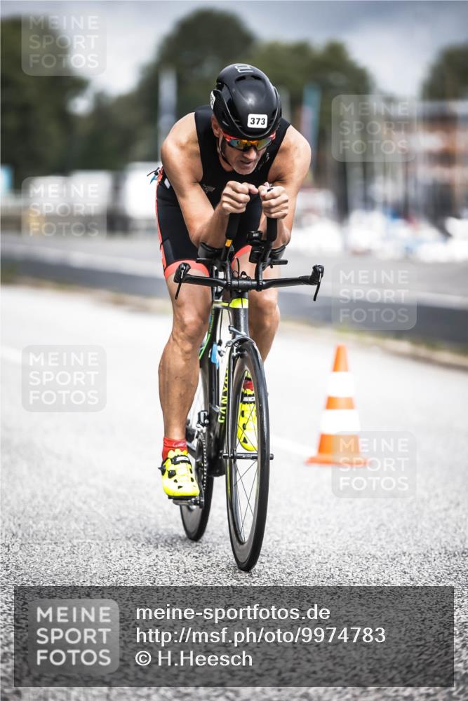 16.08.2026 - KN Förde Triathlon 2026 H.Heesch http://msf.ph/oto/9974783 16.08.2026 11:05:07 Radfahren 328, 337, 358, 373 meine-sportfotos.de
