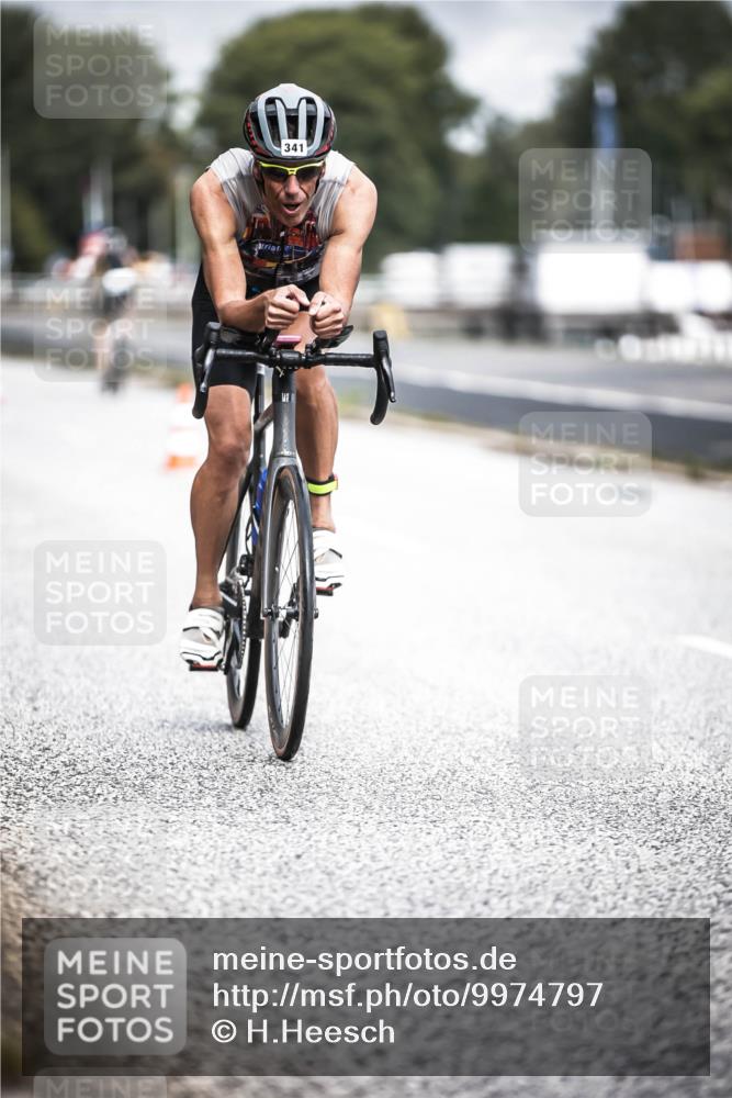 16.08.2026 - KN Förde Triathlon 2026 H.Heesch http://msf.ph/oto/9974797 16.08.2026 11:05:18 Radfahren 341, 350, 355, 367 meine-sportfotos.de