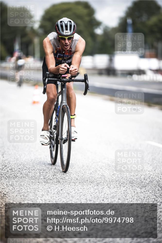 16.08.2026 - KN Förde Triathlon 2026 H.Heesch http://msf.ph/oto/9974798 16.08.2026 11:05:18 Radfahren 341, 350, 355, 367 meine-sportfotos.de