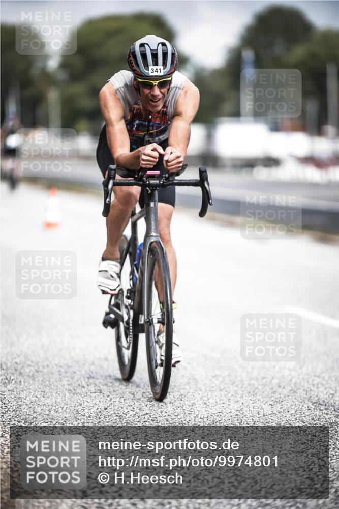 16.08.2026 - KN Förde Triathlon 2026 H.Heesch http://msf.ph/oto/9974801 16.08.2026 11:05:18 Radfahren 341, 350, 355, 367 meine-sportfotos.de
