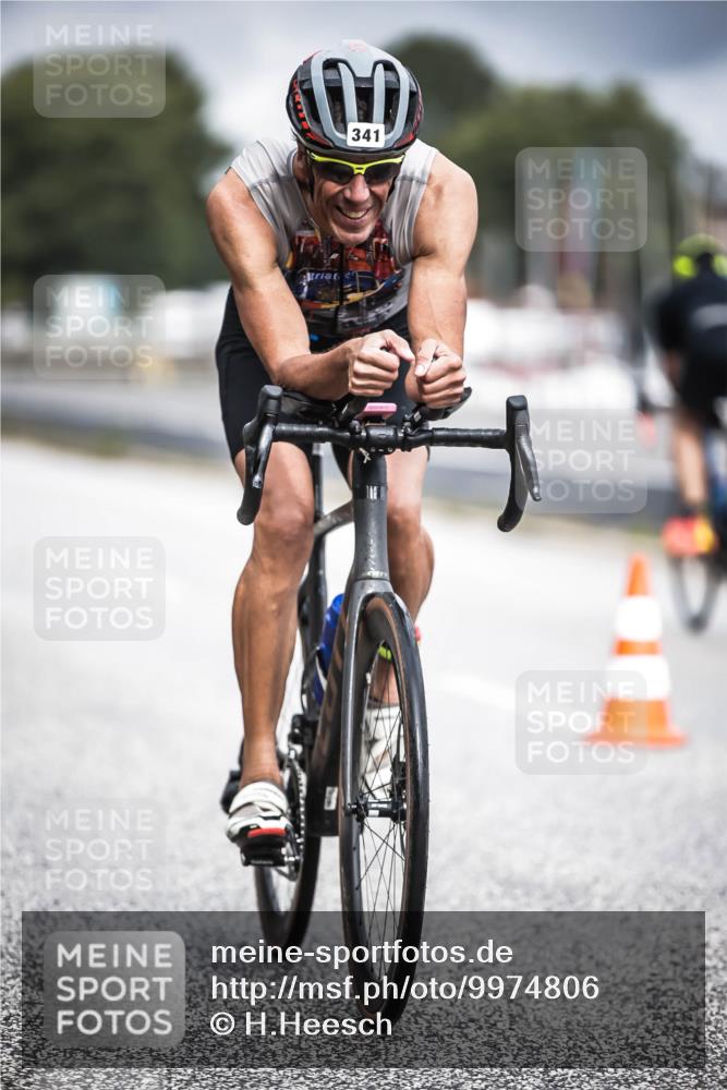 16.08.2026 - KN Förde Triathlon 2026 H.Heesch http://msf.ph/oto/9974806 16.08.2026 11:05:18 Radfahren 341, 350, 355, 367 meine-sportfotos.de
