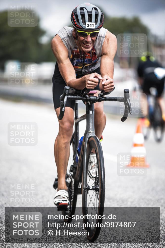 16.08.2026 - KN Förde Triathlon 2026 H.Heesch http://msf.ph/oto/9974807 16.08.2026 11:05:18 Radfahren 341, 350, 355, 367 meine-sportfotos.de