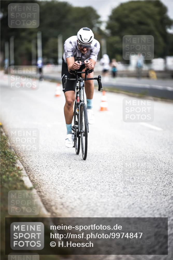 16.08.2026 - KN Förde Triathlon 2026 H.Heesch http://msf.ph/oto/9974847 16.08.2026 11:06:37 Radfahren 331 meine-sportfotos.de