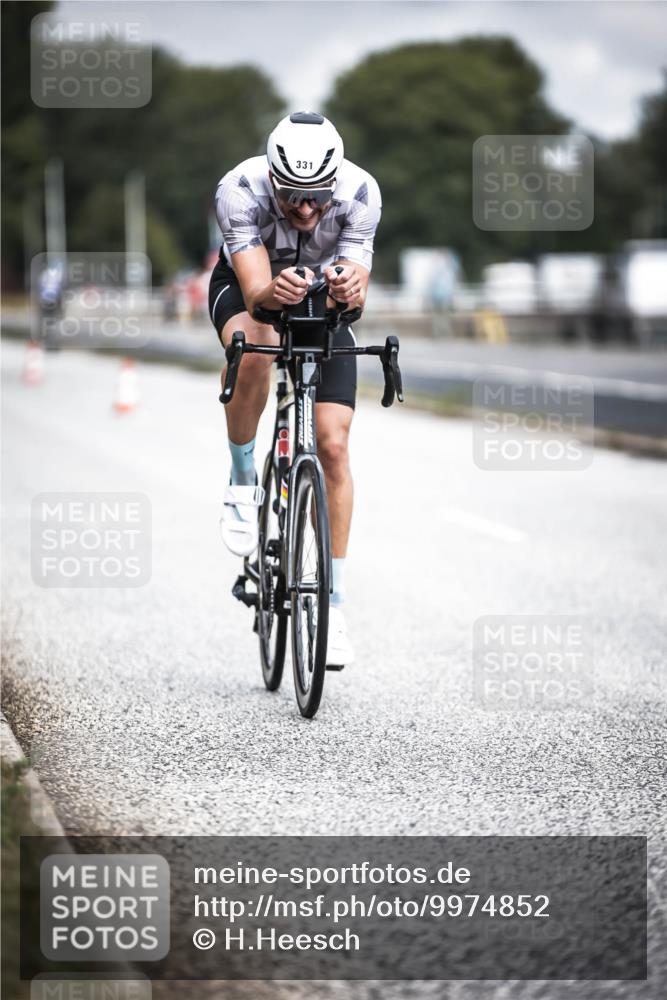 16.08.2026 - KN Förde Triathlon 2026 H.Heesch http://msf.ph/oto/9974852 16.08.2026 11:06:37 Radfahren 331 meine-sportfotos.de