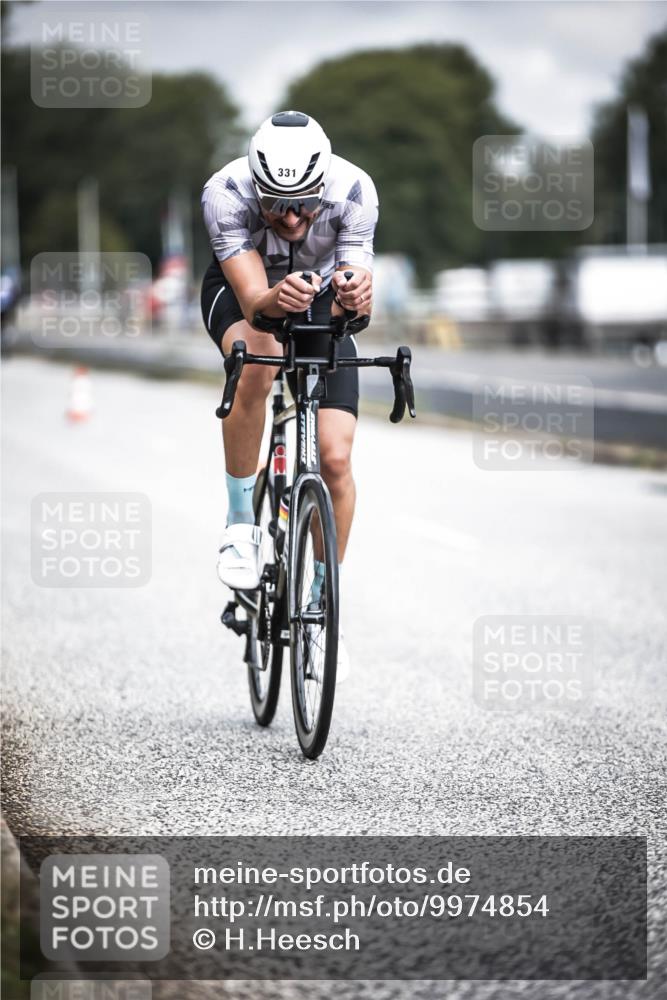 16.08.2026 - KN Förde Triathlon 2026 H.Heesch http://msf.ph/oto/9974854 16.08.2026 11:06:37 Radfahren 331 meine-sportfotos.de