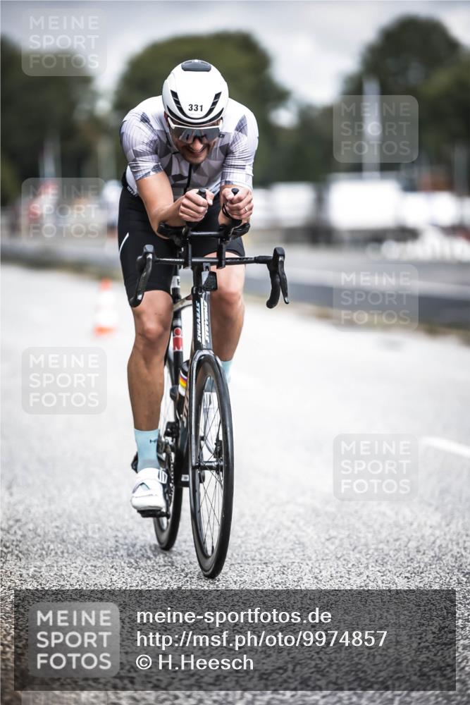 16.08.2026 - KN Förde Triathlon 2026 H.Heesch http://msf.ph/oto/9974857 16.08.2026 11:06:37 Radfahren 331 meine-sportfotos.de