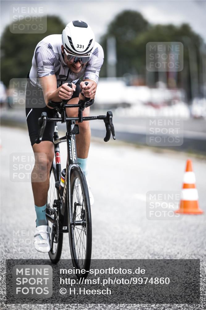 16.08.2026 - KN Förde Triathlon 2026 H.Heesch http://msf.ph/oto/9974860 16.08.2026 11:06:38 Radfahren 331 meine-sportfotos.de