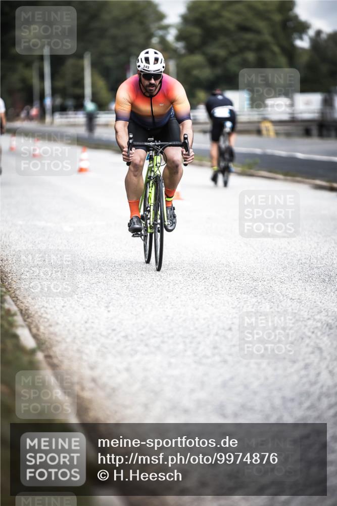 16.08.2026 - KN Förde Triathlon 2026 H.Heesch http://msf.ph/oto/9974876 16.08.2026 11:07:19 Radfahren 302, 304, 306, 322, 328, 345, 348, 356, 371 meine-sportfotos.de