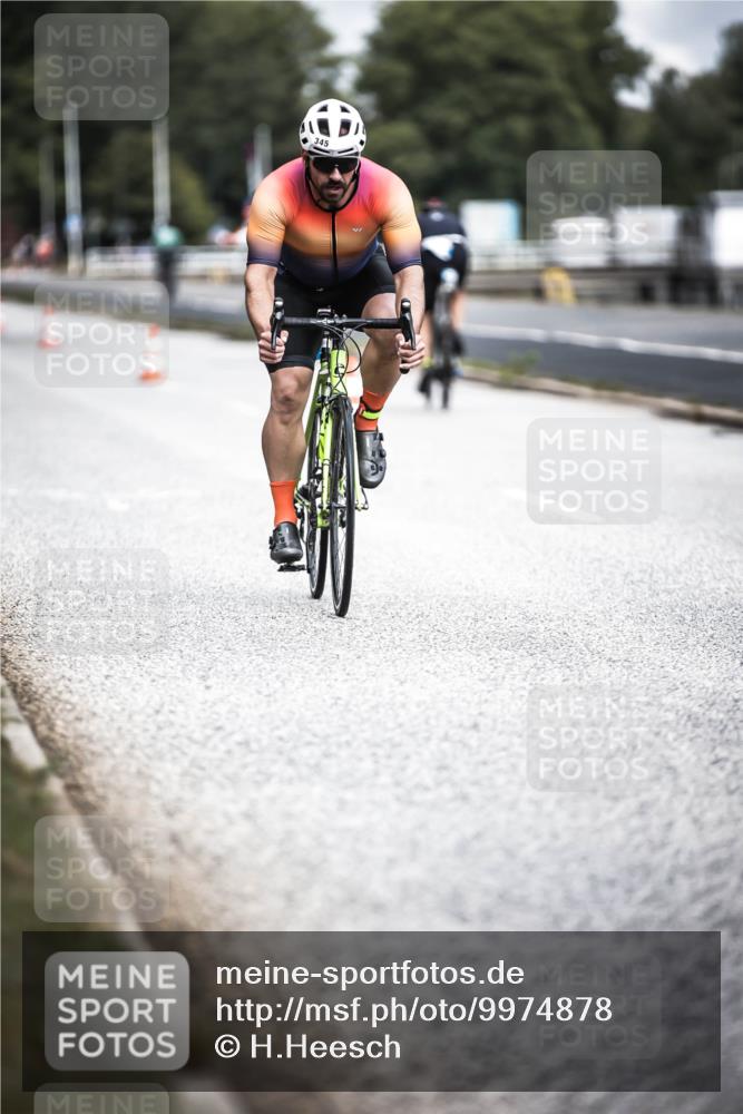 16.08.2026 - KN Förde Triathlon 2026 H.Heesch http://msf.ph/oto/9974878 16.08.2026 11:07:19 Radfahren 302, 304, 306, 322, 328, 345, 348, 356, 371 meine-sportfotos.de