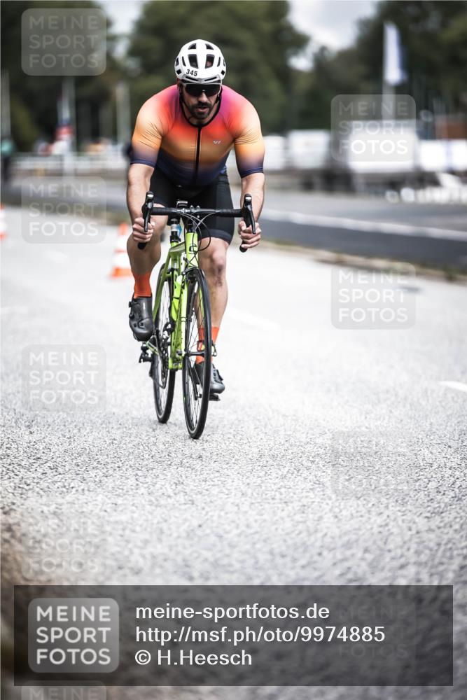 16.08.2026 - KN Förde Triathlon 2026 H.Heesch http://msf.ph/oto/9974885 16.08.2026 11:07:19 Radfahren 302, 304, 306, 322, 328, 345, 348, 356, 371 meine-sportfotos.de