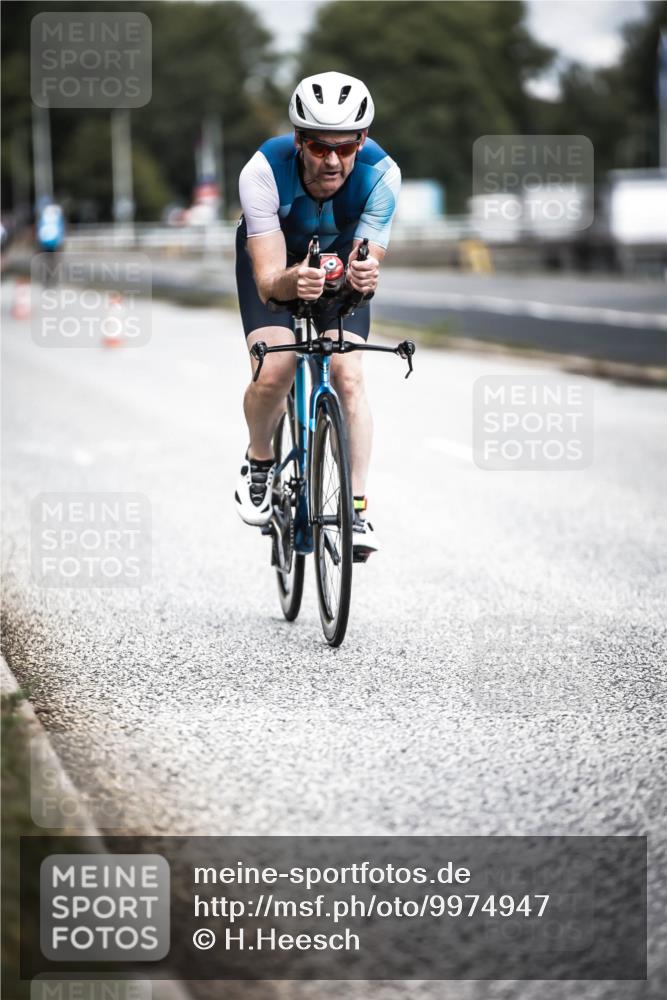 16.08.2026 - KN Förde Triathlon 2026 H.Heesch http://msf.ph/oto/9974947 16.08.2026 11:07:37 Radfahren 330, 350, 355 meine-sportfotos.de