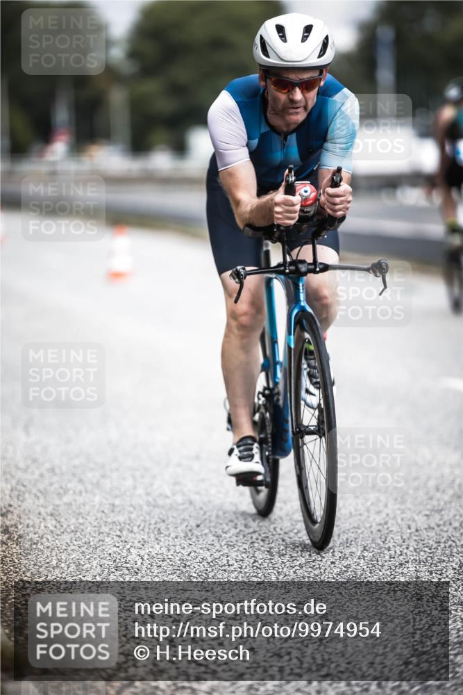 16.08.2026 - KN Förde Triathlon 2026 H.Heesch http://msf.ph/oto/9974954 16.08.2026 11:07:37 Radfahren 330, 350, 355 meine-sportfotos.de