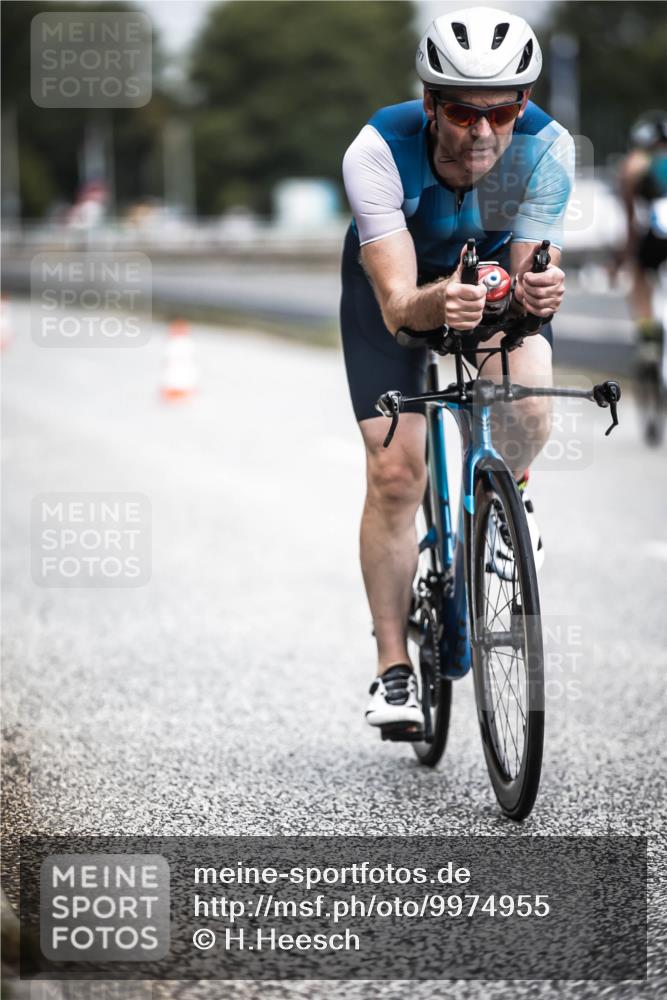 16.08.2026 - KN Förde Triathlon 2026 H.Heesch http://msf.ph/oto/9974955 16.08.2026 11:07:37 Radfahren 330, 350, 355 meine-sportfotos.de
