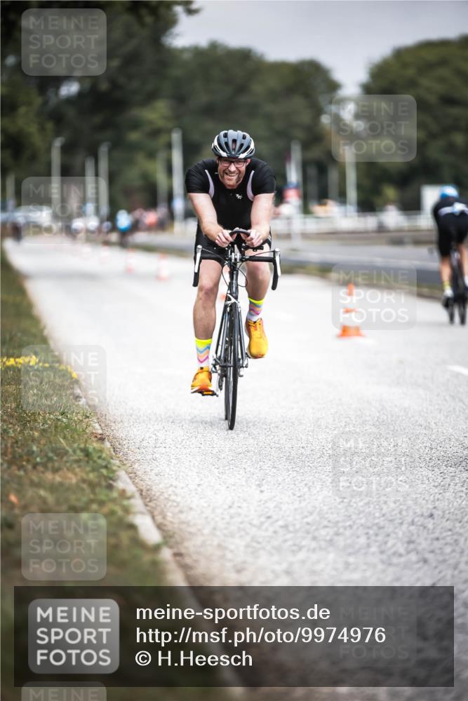 16.08.2026 - KN Förde Triathlon 2026 H.Heesch http://msf.ph/oto/9974976 16.08.2026 11:07:43 Radfahren 355, 367, 391 meine-sportfotos.de