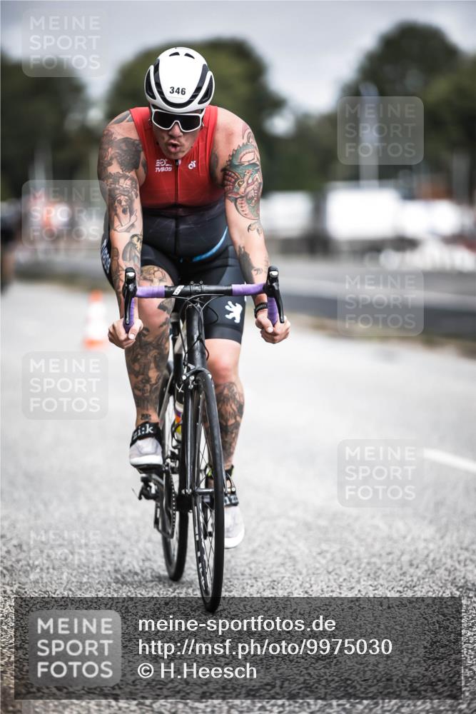 16.08.2026 - KN Förde Triathlon 2026 H.Heesch http://msf.ph/oto/9975030 16.08.2026 11:08:36 Radfahren 342, 346 meine-sportfotos.de