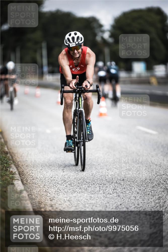 16.08.2026 - KN Förde Triathlon 2026 H.Heesch http://msf.ph/oto/9975056 16.08.2026 11:09:13 Radfahren 304, 308, 317, 353, 354, 368 meine-sportfotos.de