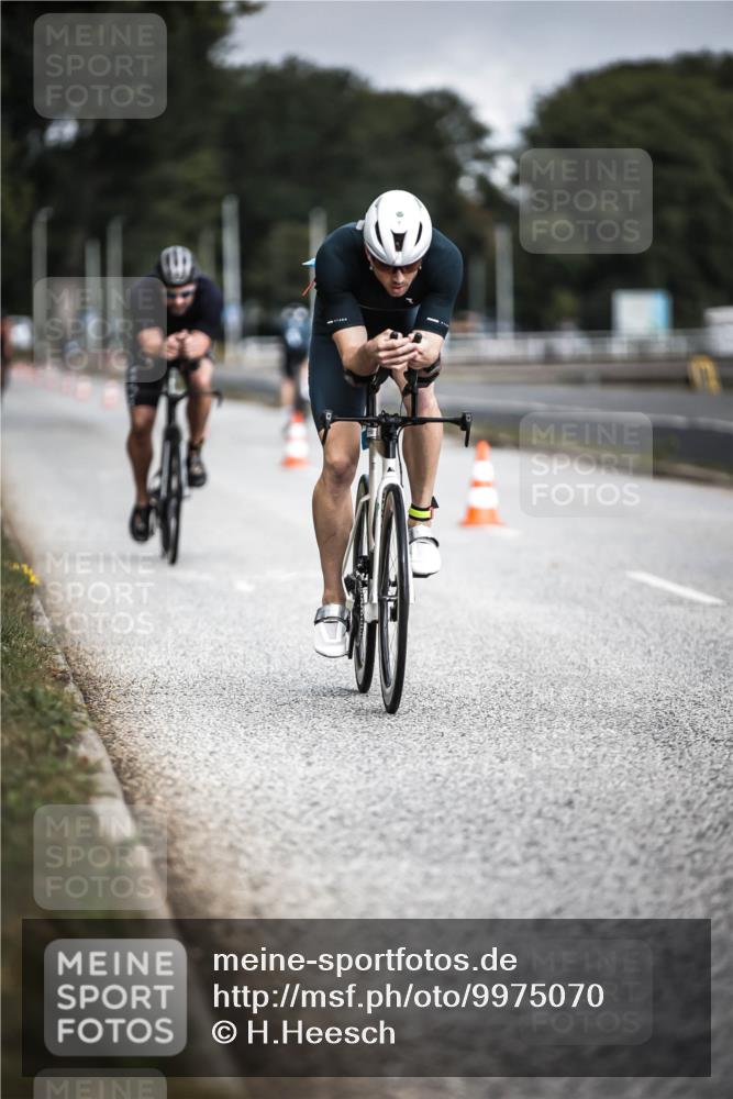 16.08.2026 - KN Förde Triathlon 2026 H.Heesch http://msf.ph/oto/9975070 16.08.2026 11:09:15 Radfahren 304, 308, 317, 354 meine-sportfotos.de