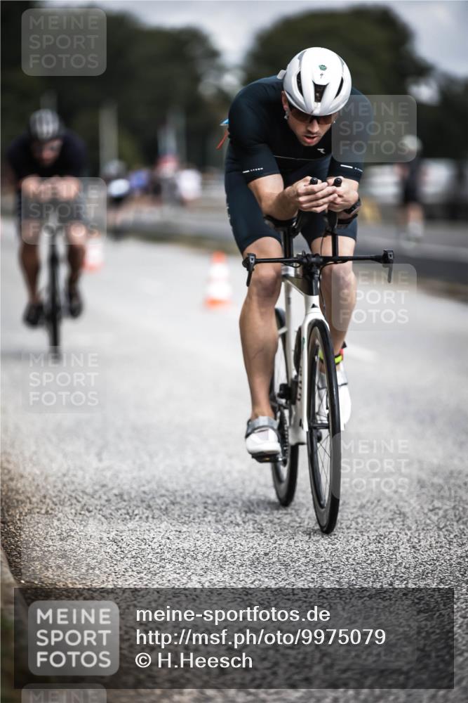 16.08.2026 - KN Förde Triathlon 2026 H.Heesch http://msf.ph/oto/9975079 16.08.2026 11:09:16 Radfahren 304, 308, 317, 354 meine-sportfotos.de