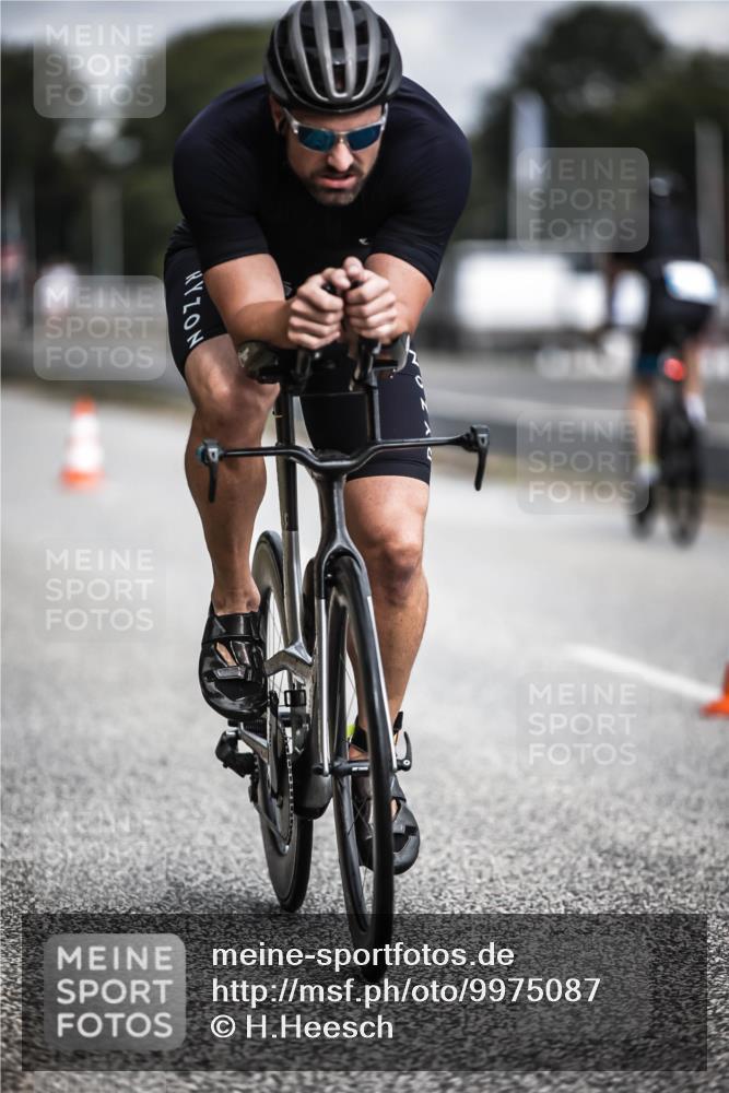 16.08.2026 - KN Förde Triathlon 2026 H.Heesch http://msf.ph/oto/9975087 16.08.2026 11:09:17 Radfahren 304, 308, 317, 354 meine-sportfotos.de
