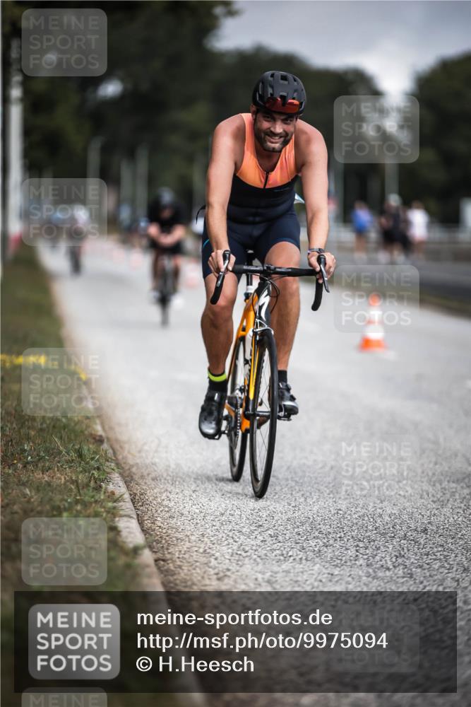 16.08.2026 - KN Förde Triathlon 2026 H.Heesch http://msf.ph/oto/9975094 16.08.2026 11:09:25 Radfahren 349, 356, 369, 441 meine-sportfotos.de