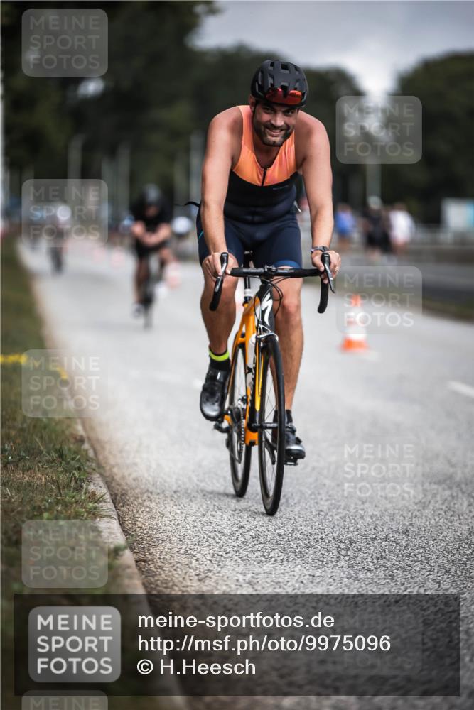 16.08.2026 - KN Förde Triathlon 2026 H.Heesch http://msf.ph/oto/9975096 16.08.2026 11:09:25 Radfahren 349, 356, 369, 441 meine-sportfotos.de