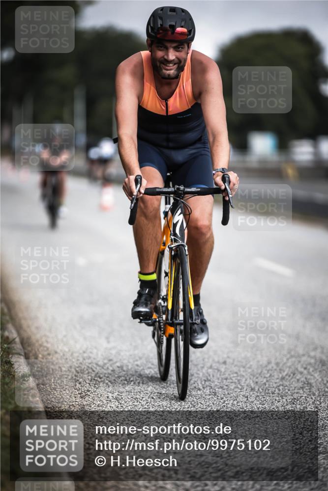16.08.2026 - KN Förde Triathlon 2026 H.Heesch http://msf.ph/oto/9975102 16.08.2026 11:09:25 Radfahren 349, 356, 369, 441 meine-sportfotos.de