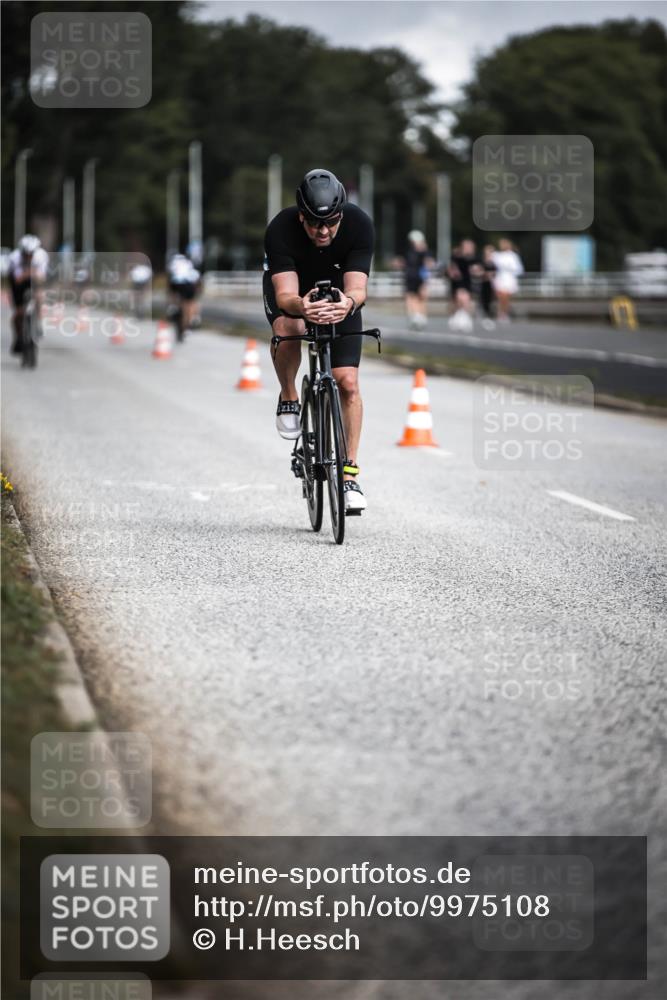 16.08.2026 - KN Förde Triathlon 2026 H.Heesch http://msf.ph/oto/9975108 16.08.2026 11:09:27 Radfahren 221, 302, 349, 356, 357, 369, 397, 441 meine-sportfotos.de