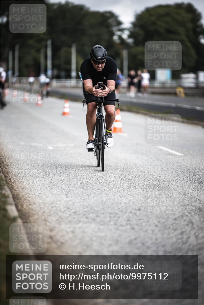 16.08.2026 - KN Förde Triathlon 2026 H.Heesch http://msf.ph/oto/9975112 16.08.2026 11:09:27 Radfahren 221, 302, 349, 356, 357, 369, 397, 441 meine-sportfotos.de