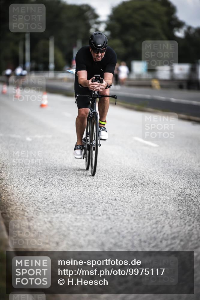 16.08.2026 - KN Förde Triathlon 2026 H.Heesch http://msf.ph/oto/9975117 16.08.2026 11:09:27 Radfahren 221, 302, 349, 356, 357, 369, 397, 441 meine-sportfotos.de