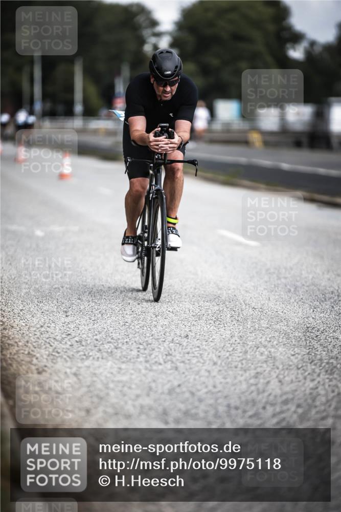 16.08.2026 - KN Förde Triathlon 2026 H.Heesch http://msf.ph/oto/9975118 16.08.2026 11:09:27 Radfahren 221, 302, 349, 356, 357, 369, 397, 441 meine-sportfotos.de