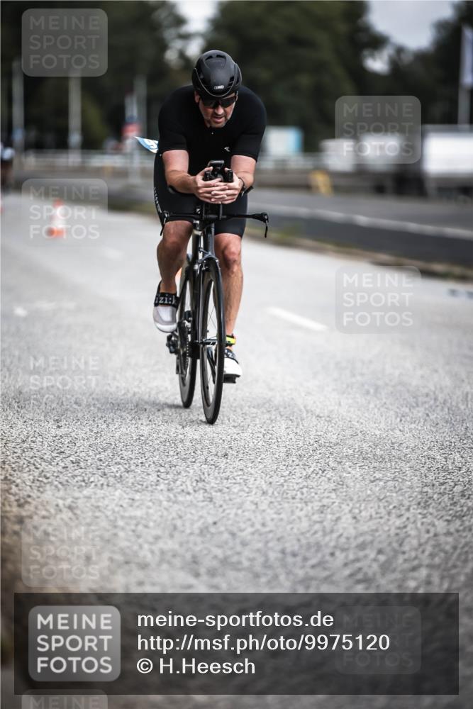 16.08.2026 - KN Förde Triathlon 2026 H.Heesch http://msf.ph/oto/9975120 16.08.2026 11:09:28 Radfahren 221, 302, 305, 349, 356, 357, 369, 377, 397, 441 meine-sportfotos.de