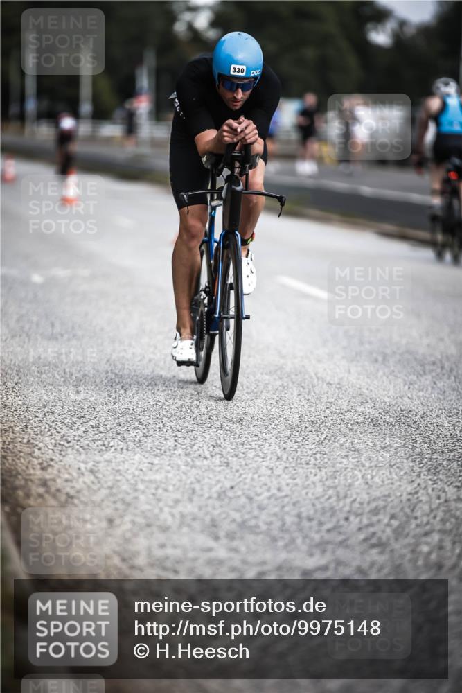 16.08.2026 - KN Förde Triathlon 2026 H.Heesch http://msf.ph/oto/9975148 16.08.2026 11:09:36 Radfahren 305, 330, 377, 389 meine-sportfotos.de