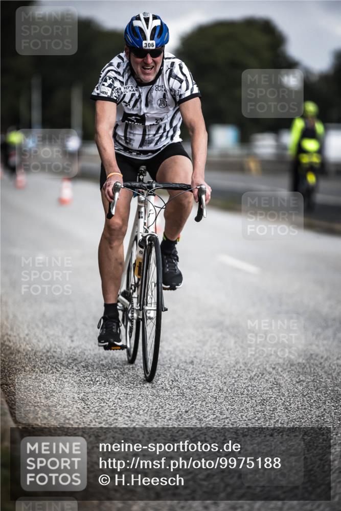 16.08.2026 - KN Förde Triathlon 2026 H.Heesch http://msf.ph/oto/9975188 16.08.2026 11:09:47 Radfahren 306, 312, 364, 371, 388, 392 meine-sportfotos.de
