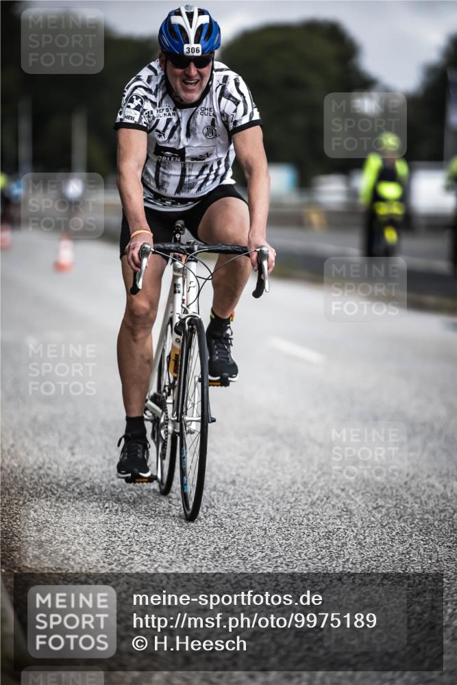 16.08.2026 - KN Förde Triathlon 2026 H.Heesch http://msf.ph/oto/9975189 16.08.2026 11:09:48 Radfahren 306, 312, 364, 371, 388, 392 meine-sportfotos.de