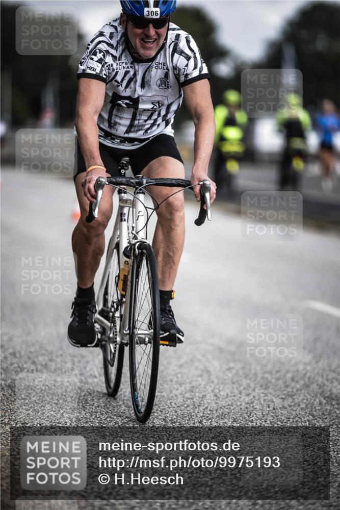16.08.2026 - KN Förde Triathlon 2026 H.Heesch http://msf.ph/oto/9975193 16.08.2026 11:09:48 Radfahren 306, 312, 364, 371, 388, 392 meine-sportfotos.de