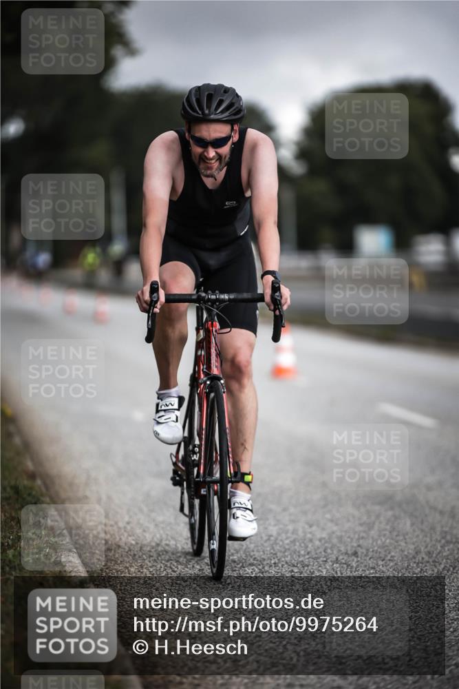 16.08.2026 - KN Förde Triathlon 2026 H.Heesch http://msf.ph/oto/9975264 16.08.2026 11:10:20 Radfahren 382 meine-sportfotos.de