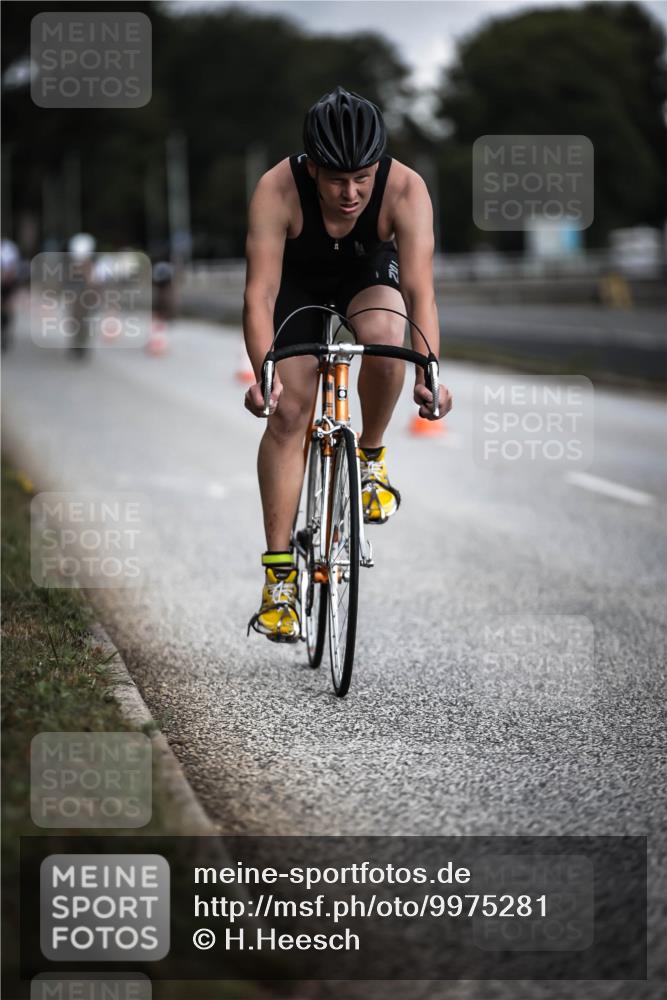 16.08.2026 - KN Förde Triathlon 2026 H.Heesch http://msf.ph/oto/9975281 16.08.2026 11:10:28 Radfahren 301, 310, 313, 323, 383 meine-sportfotos.de
