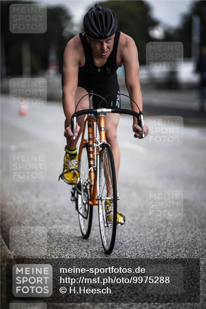 16.08.2026 - KN Förde Triathlon 2026 H.Heesch http://msf.ph/oto/9975288 16.08.2026 11:10:28 Radfahren 301, 310, 313, 323, 383 meine-sportfotos.de