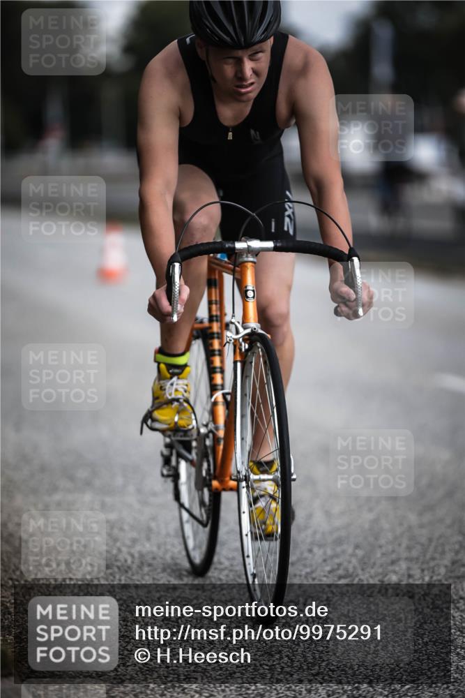 16.08.2026 - KN Förde Triathlon 2026 H.Heesch http://msf.ph/oto/9975291 16.08.2026 11:10:29 Radfahren 301, 310, 313, 323, 375, 383 meine-sportfotos.de
