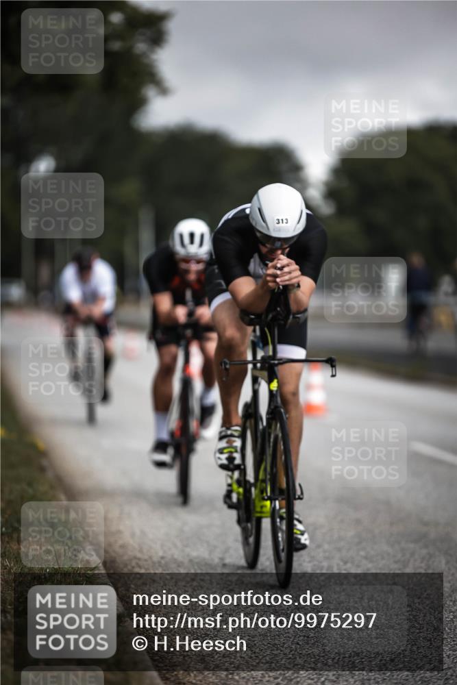 16.08.2026 - KN Förde Triathlon 2026 H.Heesch http://msf.ph/oto/9975297 16.08.2026 11:10:33 Radfahren 313, 375, 383, 391 meine-sportfotos.de