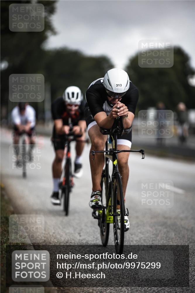 16.08.2026 - KN Förde Triathlon 2026 H.Heesch http://msf.ph/oto/9975299 16.08.2026 11:10:33 Radfahren 313, 375, 383, 391 meine-sportfotos.de