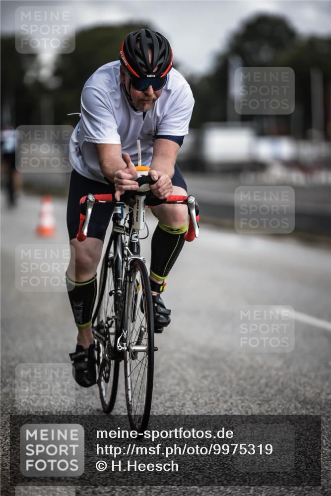 16.08.2026 - KN Förde Triathlon 2026 H.Heesch http://msf.ph/oto/9975319 16.08.2026 11:10:35 Radfahren 313, 375, 383, 391 meine-sportfotos.de