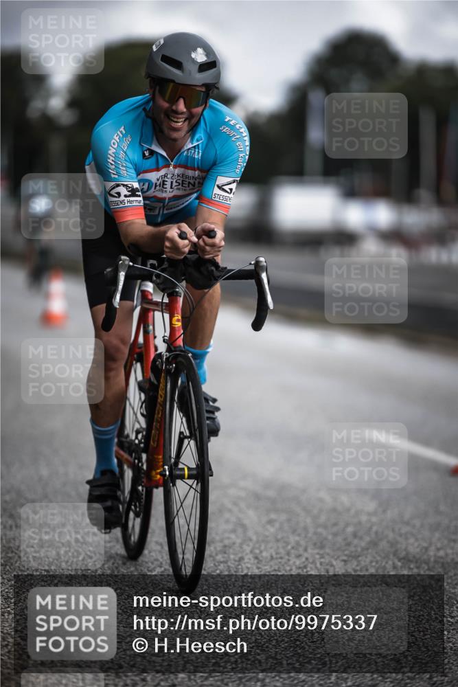 16.08.2026 - KN Förde Triathlon 2026 H.Heesch http://msf.ph/oto/9975337 16.08.2026 11:10:50 Radfahren 318, 338, 403 meine-sportfotos.de