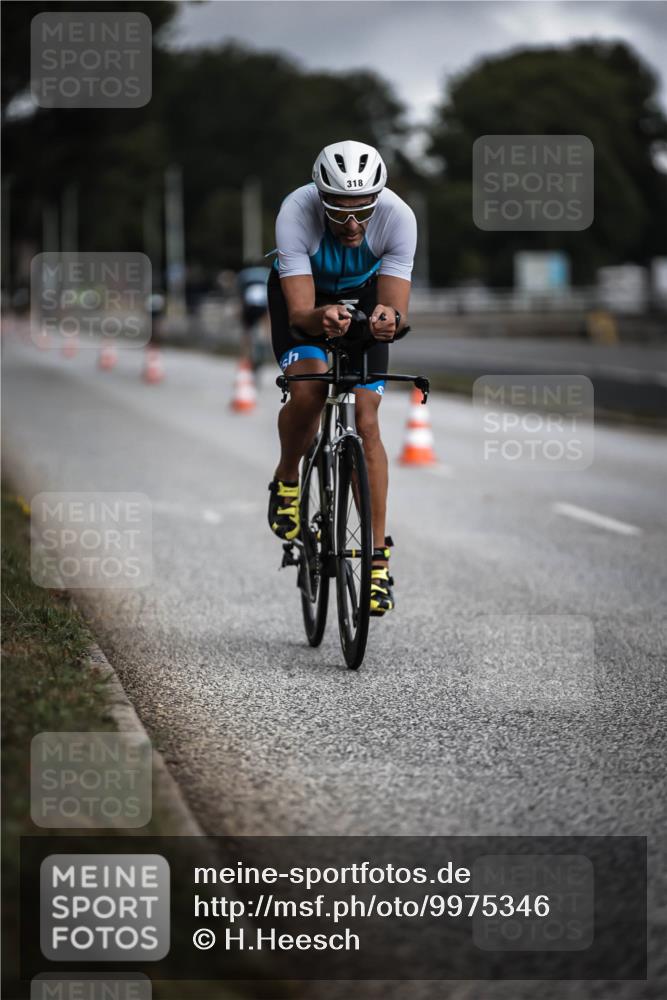 16.08.2026 - KN Förde Triathlon 2026 H.Heesch http://msf.ph/oto/9975346 16.08.2026 11:10:52 Radfahren 318, 338 meine-sportfotos.de