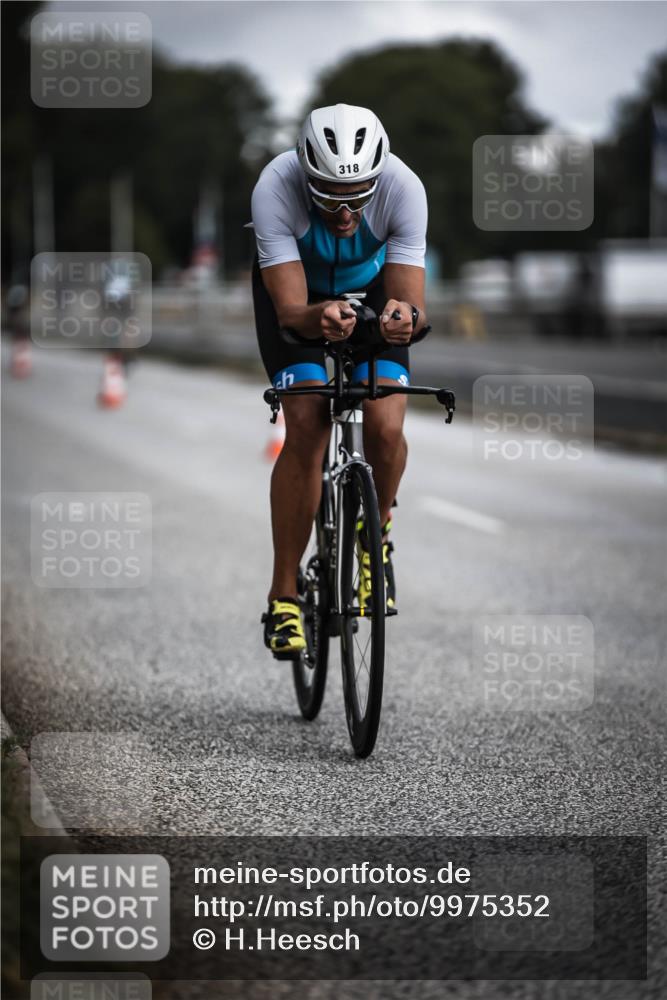 16.08.2026 - KN Förde Triathlon 2026 H.Heesch http://msf.ph/oto/9975352 16.08.2026 11:10:53 Radfahren 318, 338, 340 meine-sportfotos.de