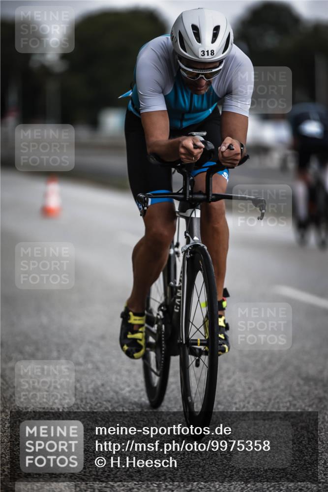 16.08.2026 - KN Förde Triathlon 2026 H.Heesch http://msf.ph/oto/9975358 16.08.2026 11:10:53 Radfahren 318, 338, 340 meine-sportfotos.de